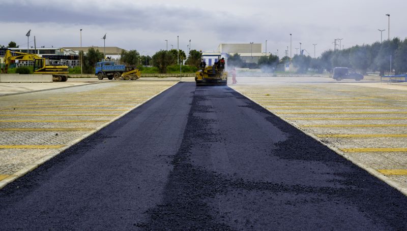 Asphalt Resealing in Sarasota, FL