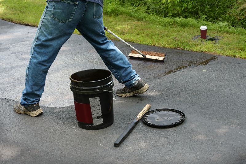 Driveway Sealcoating in Sarasota, FL