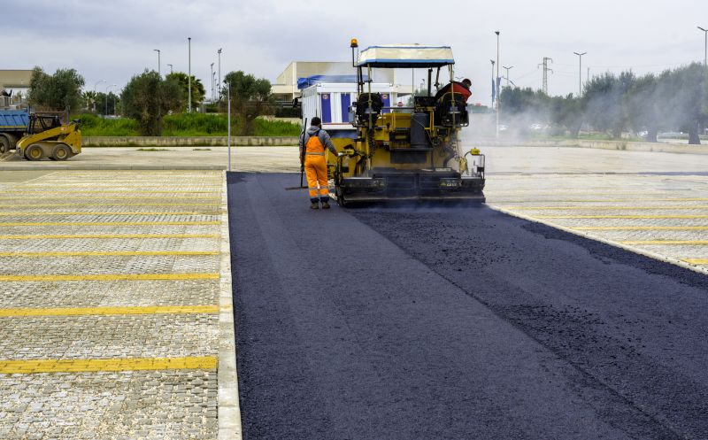 Industrial Asphalt Paving in Los Angeles, CA