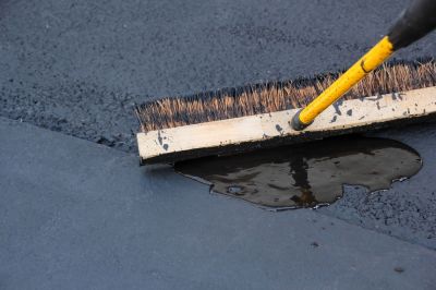 Professional Asphalt Sealing!